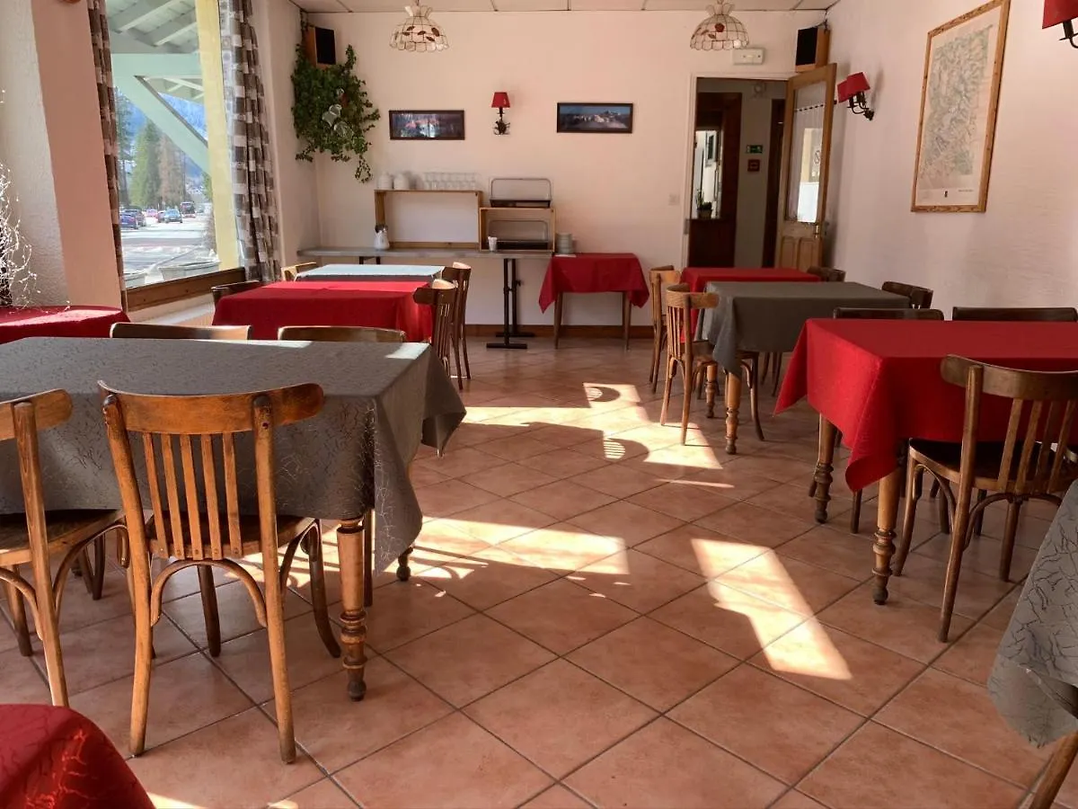 Hotel Des Lacs شامونكس 2*,